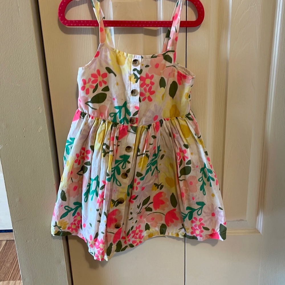 4/5 girls sleeveless summer dress..
